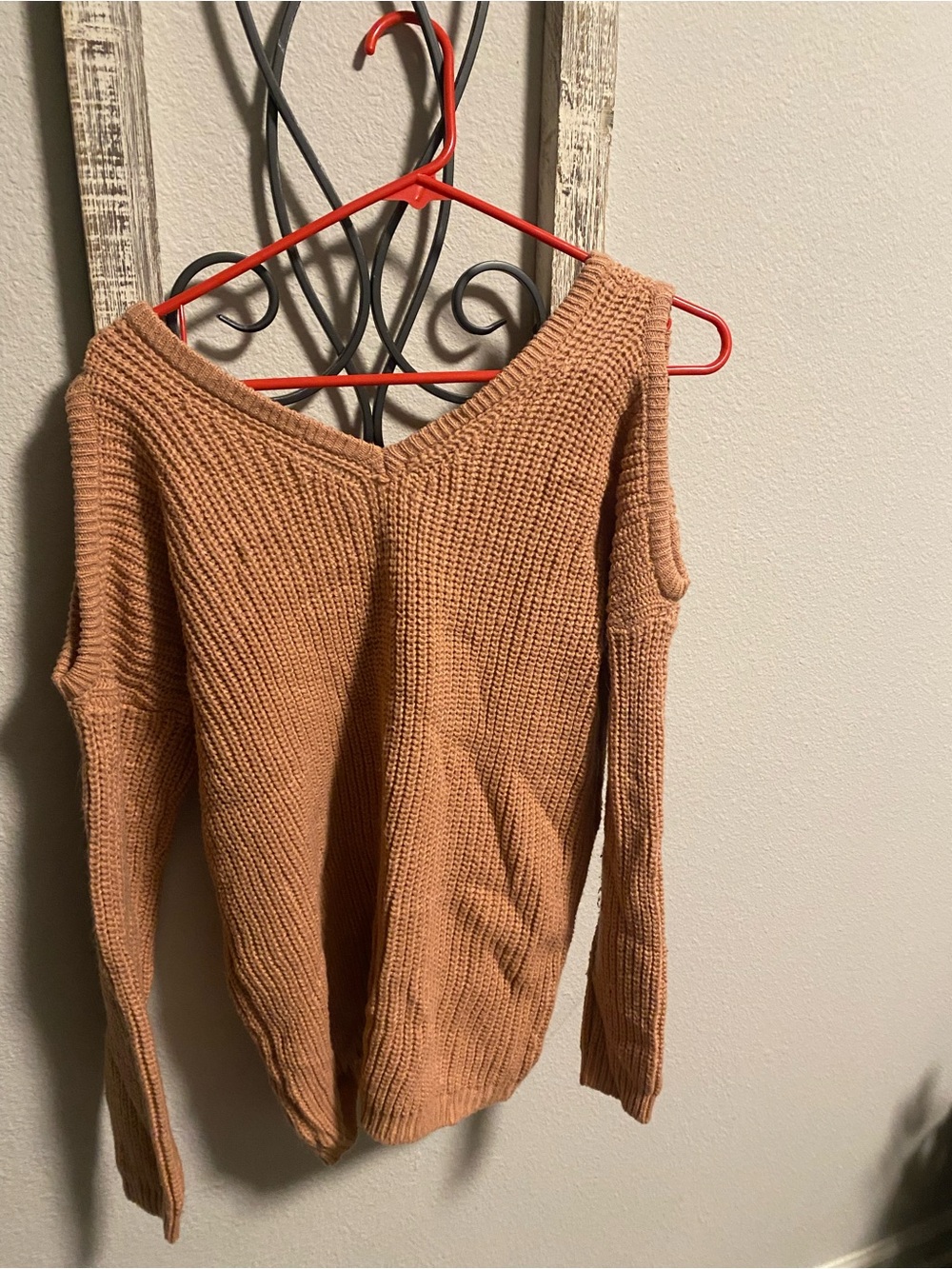 Women's V-Neck Cold-Shoulder Sweater in Peach